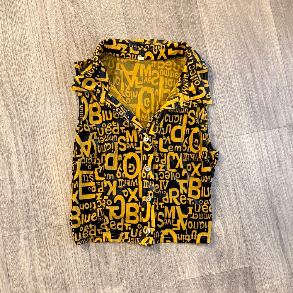 Fashion Brand Company Letter Top